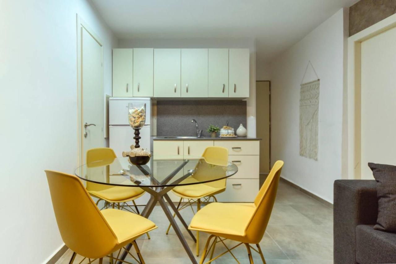 Authentic One Bedroom Apartment In City Center Jerusalem Exterior photo